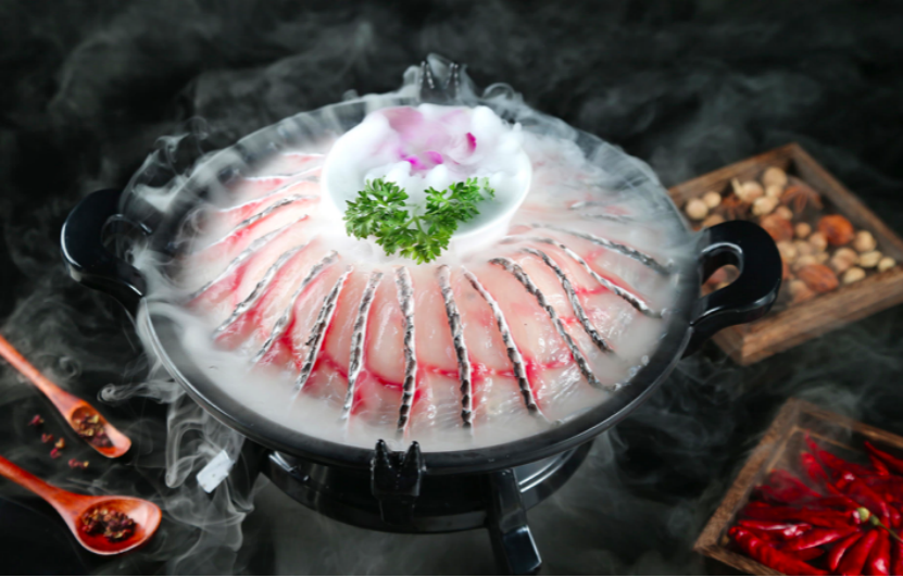 在大型餐饮企业加盟项目中，有推荐的吗？